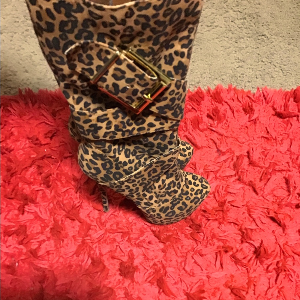 Women’s lapels high heals